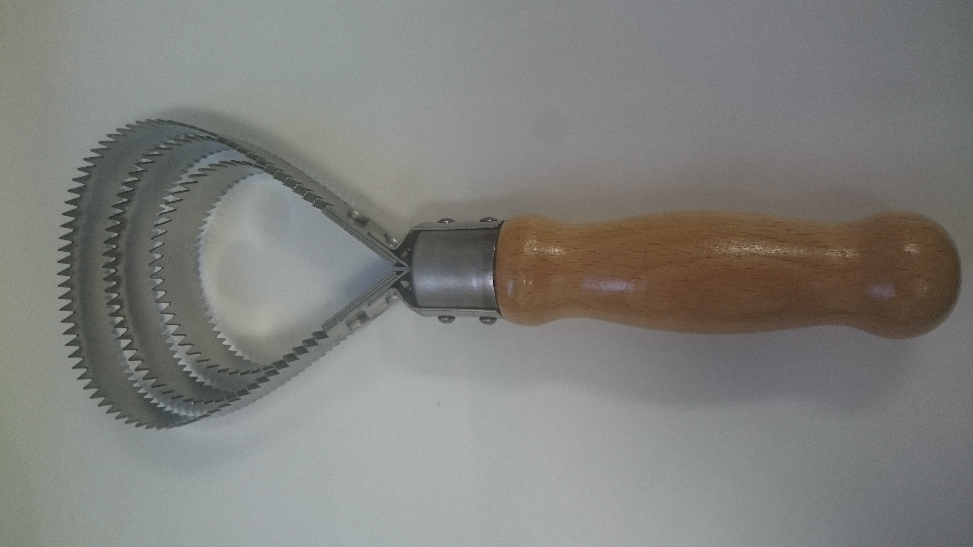 新案木柄　三枚刃